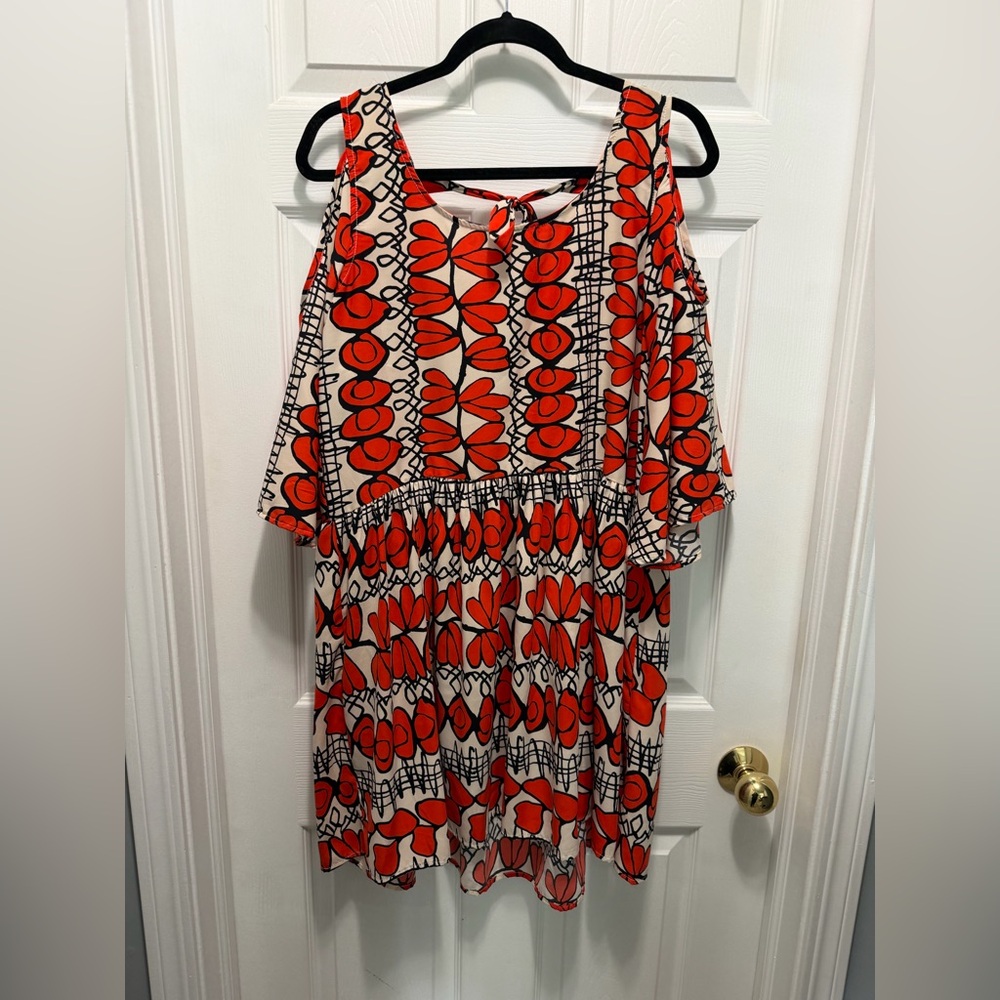 Freeway Red and Black Patterned Dress with cutout open sleeve